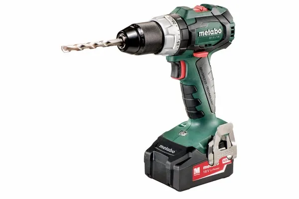 Metabo Akkuporakone/ruuvinväännin BS 18 LT BL (sis. 2 x akut + laturi)